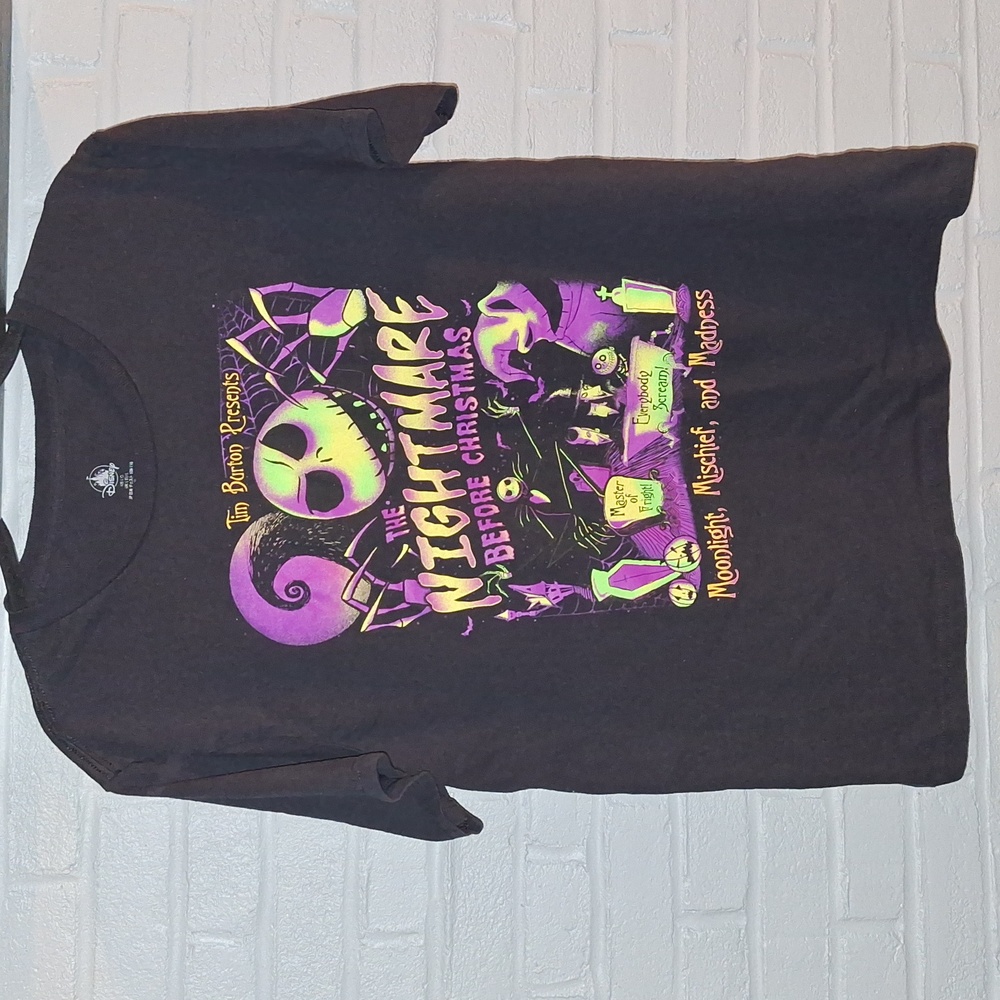 ❤️ Disney Nightmare Before Christmas Moonlight Mischief Madness shirt. Halloween